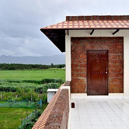 Lakshmi Illam Near Isha Yoga Adiyogi Daire Alāndurai Dış mekan fotoğraf
