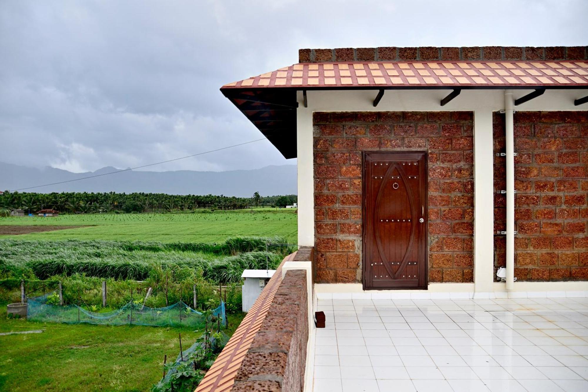 Lakshmi Illam Near Isha Yoga Adiyogi Daire Alāndurai Dış mekan fotoğraf